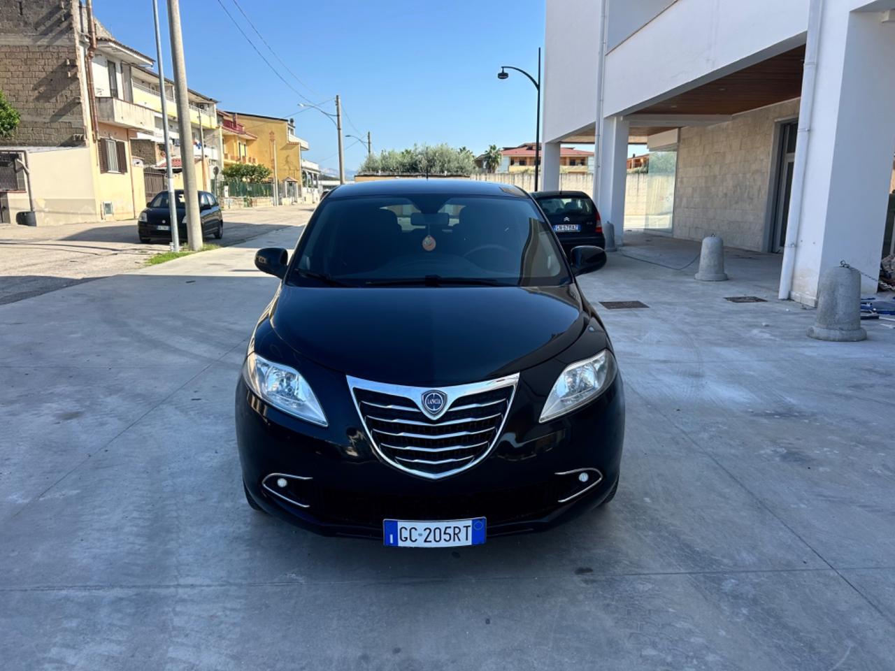 Lancia Ypsilon 1.3 MJT 16V 95 CV 5 porte S&S Platinum