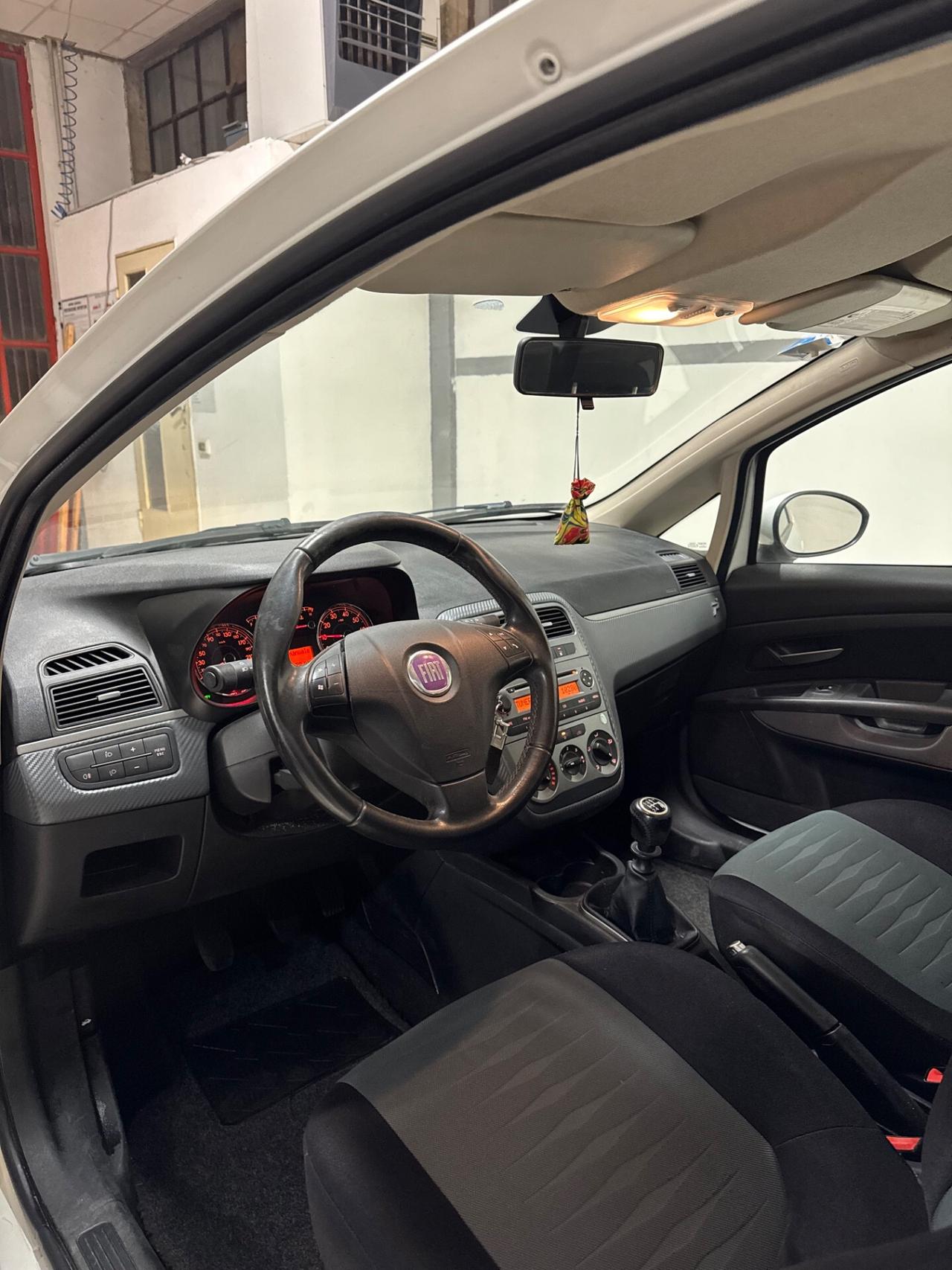 Fiat Grande Punto 1.4 5 porte Active Natural Power