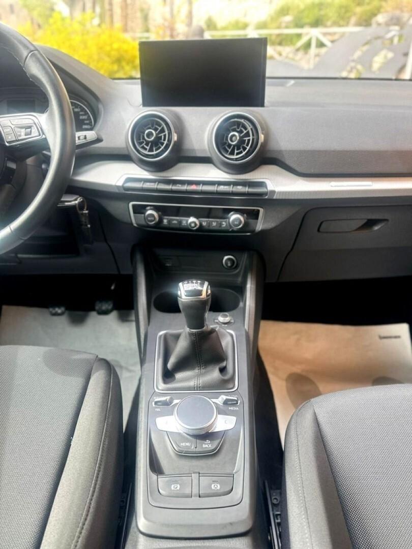 AUDIQ230TFSIBusiness