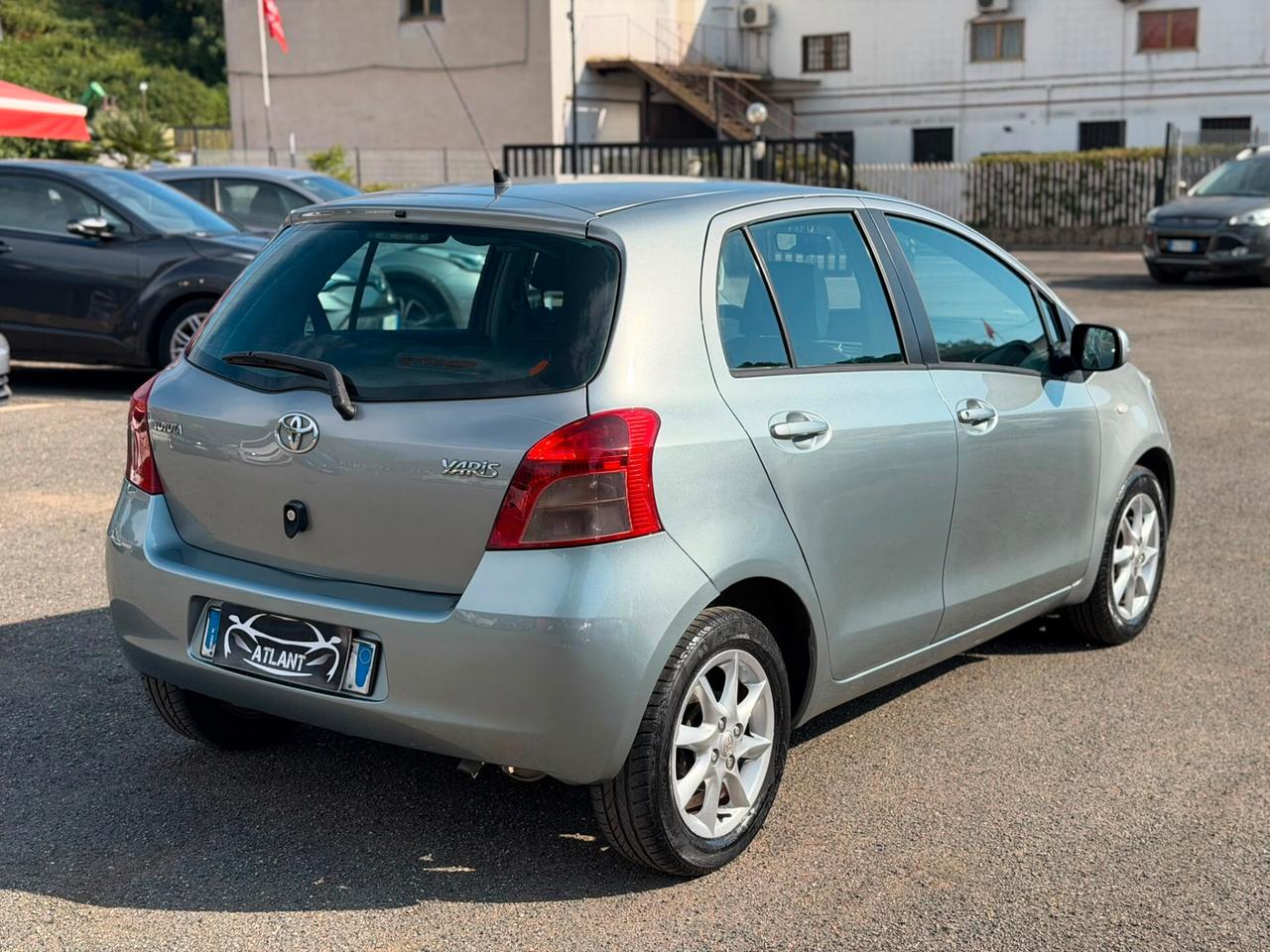 Toyota Yaris 1.3 5 porte Navi