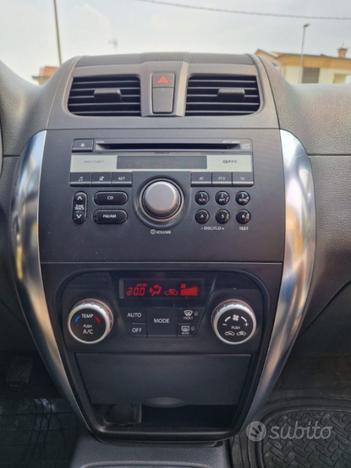FIAT Sedici GPL 1.6 4x2 Emotion Euro5