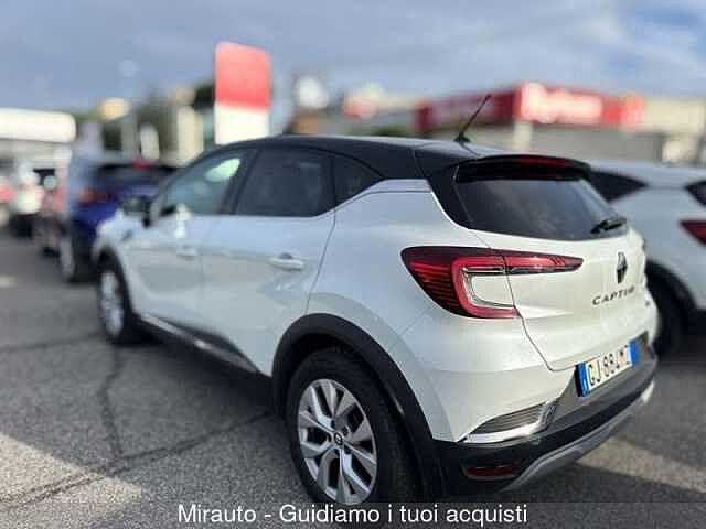 Renault Captur Hybrid E-Tech 145 CV Intens - VISIBILE IN VIA DI TORRESPACCATA 111