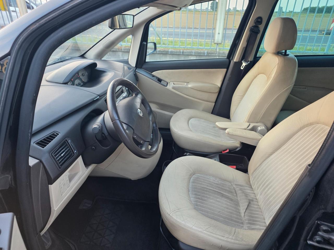 Lancia MUSA 1.3 Multijet 16V 90 CV Platino Plus