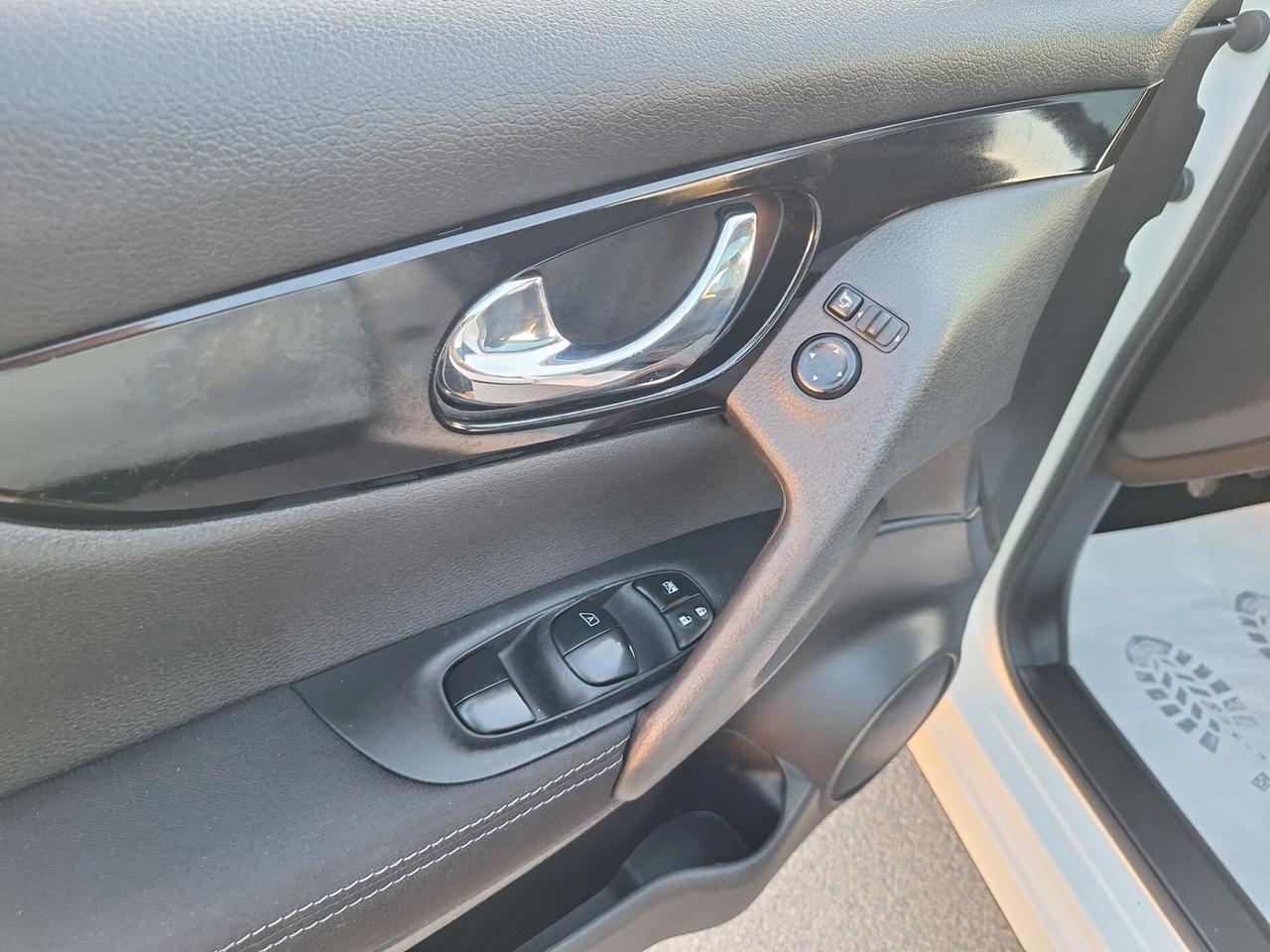 Nissan Qashqai 1.5 dCi Tekna TETTO NAVI 2017