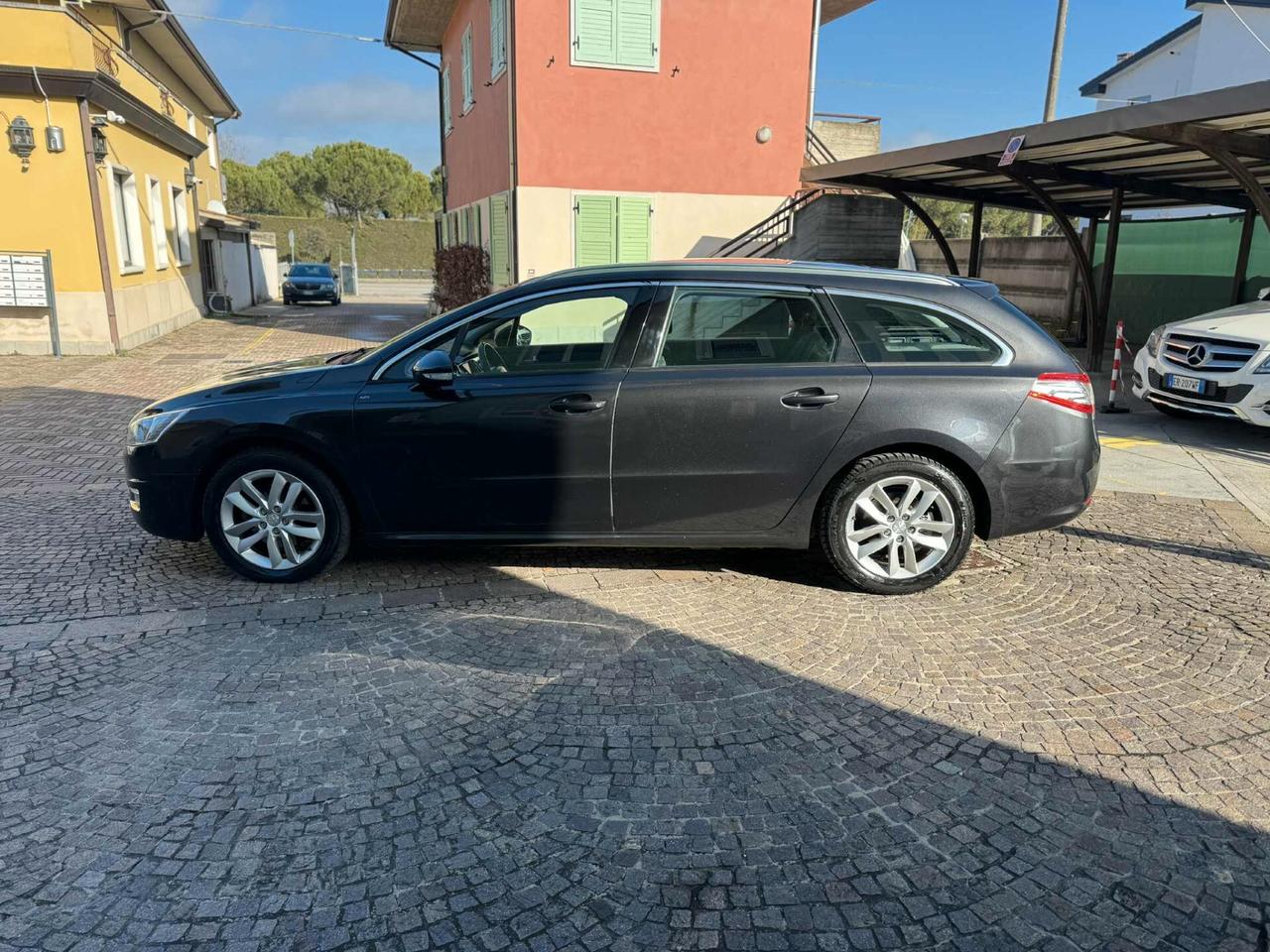 Peugeot 508 2.0 HDi 163CV aut. SW Ciel Allure