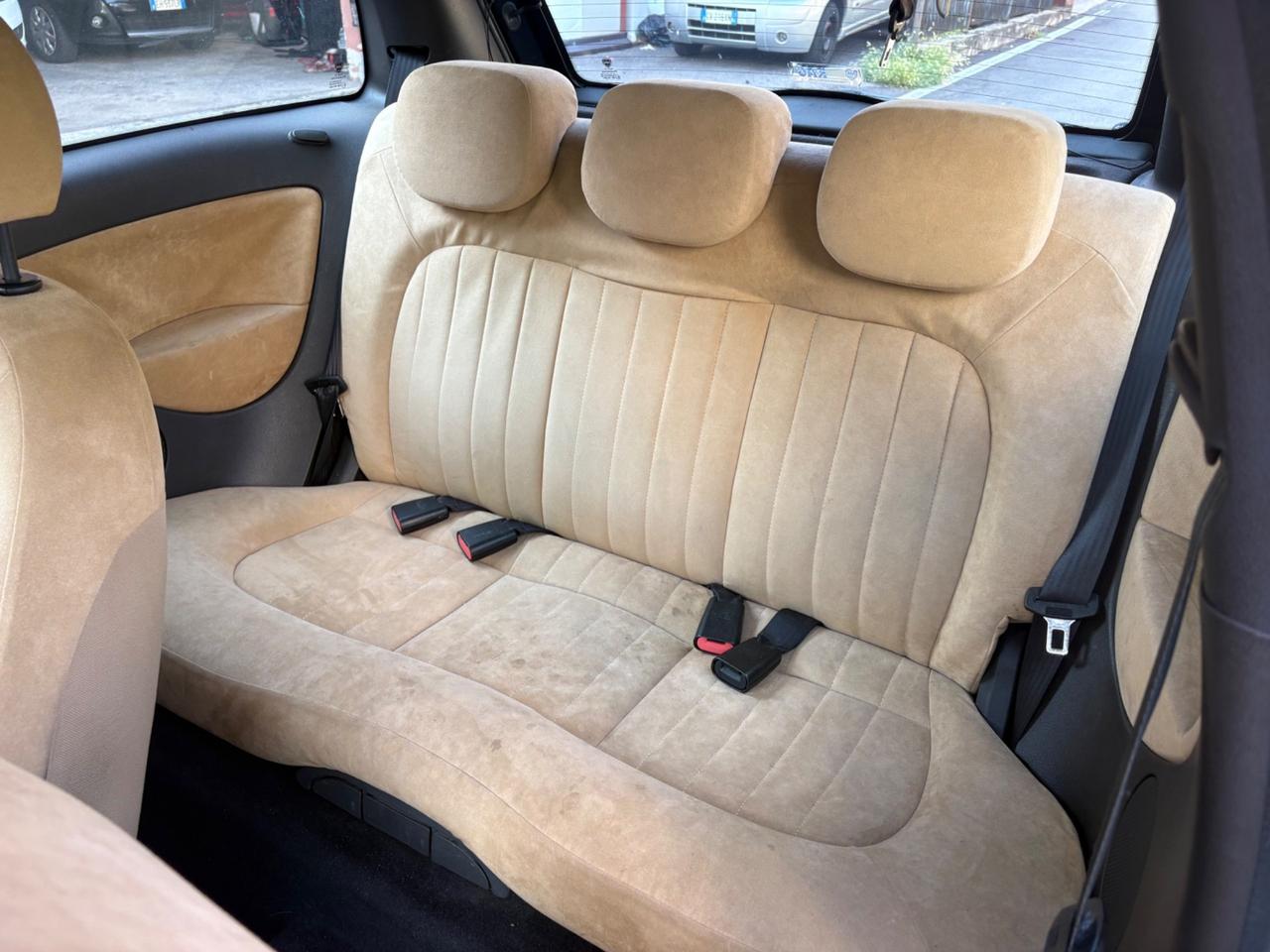 Lancia Ypsilon 1.2 Modamilano NEOPATENTATI