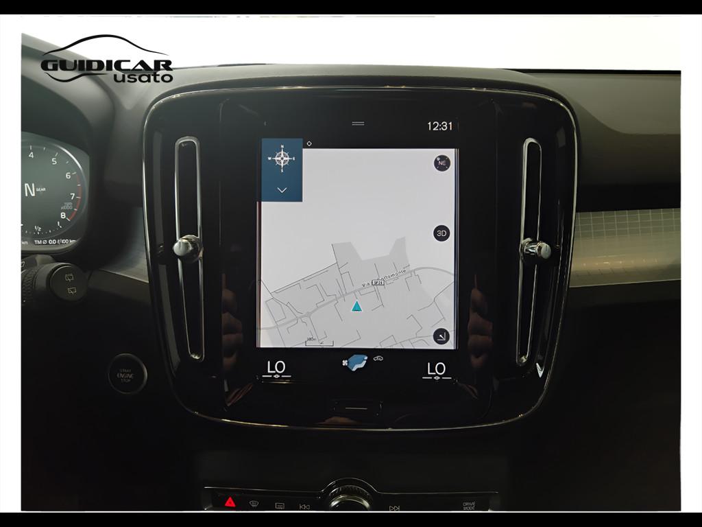 VOLVO XC40 - XC40 1.5 t2 Momentum Pro my21