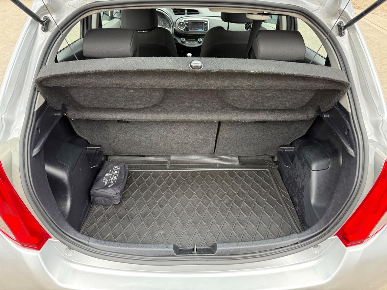Toyota Yaris 1.4 D-4D 5 porte Active