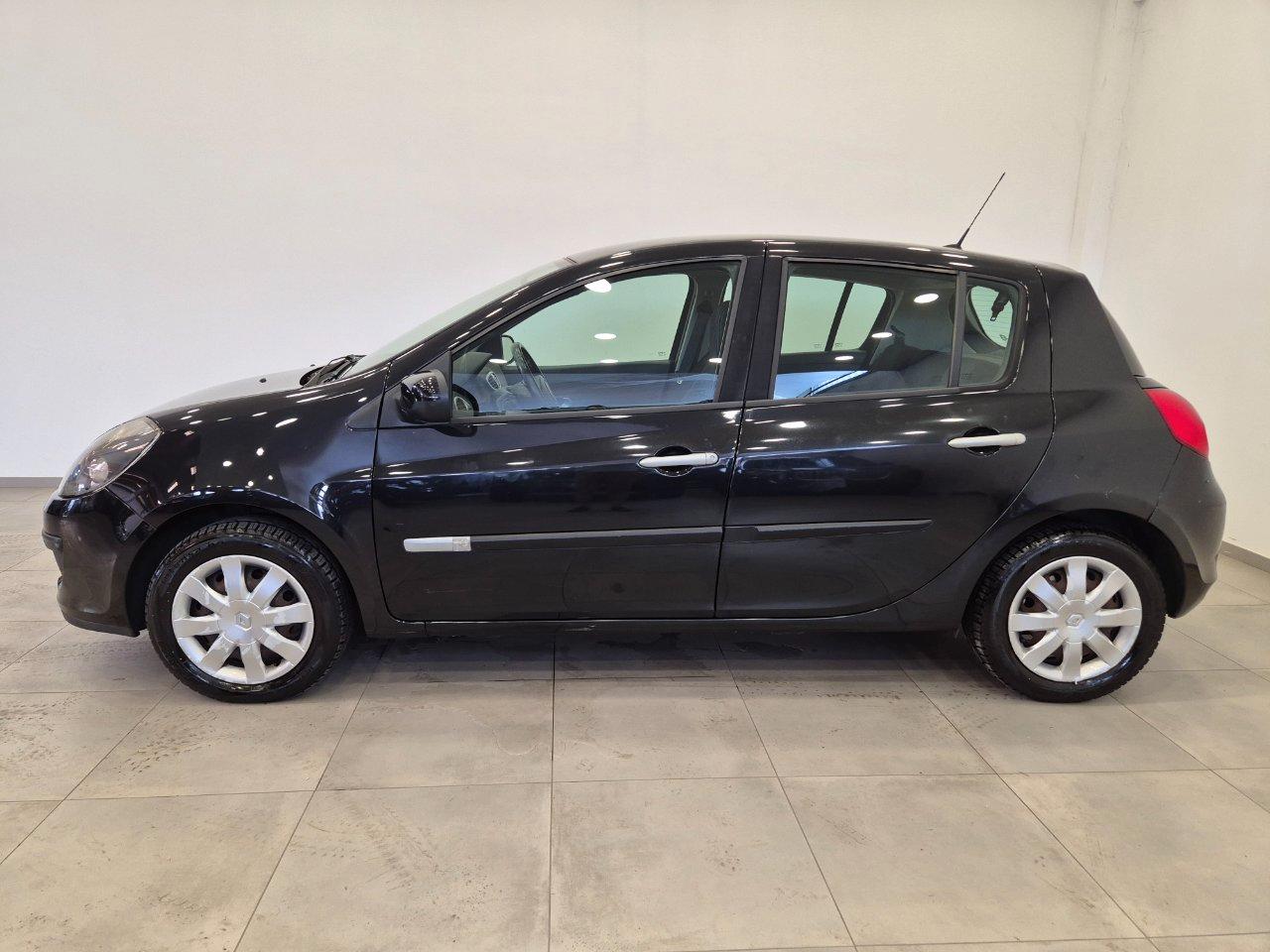 Renault Clio 5p 1.2 16v GPL Dynamique - PER COMMERCIANTI