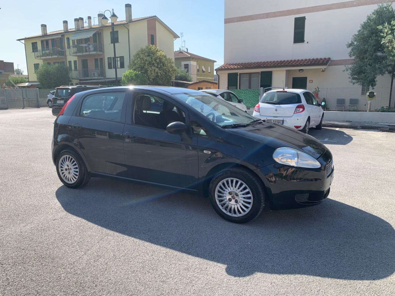 Grande Punto 1.4 natural GPL di SERIE FIAT
