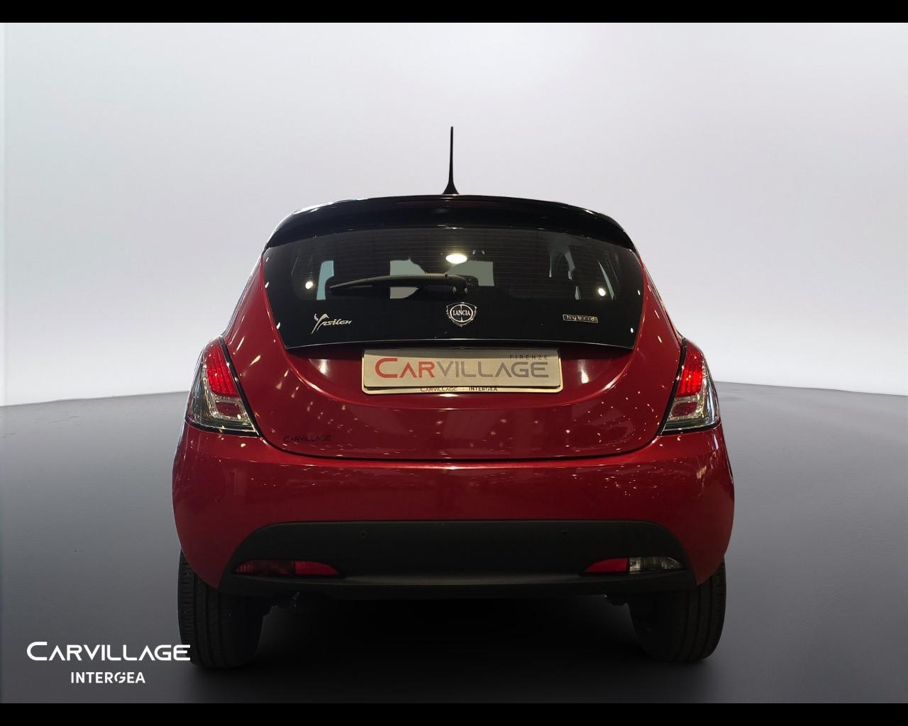 LANCIA Ypsilon 1.0 firefly hybrid Silver s&s 70c