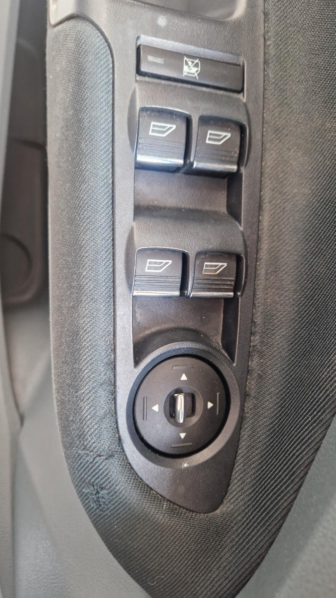 Ford C-Max 1.6 TDCi 115CV Plus