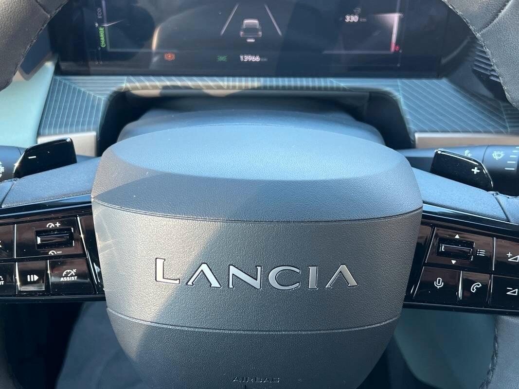 Lancia Ypsilon 1.2 mhev 110cv e-dct Con NAVIGATORE