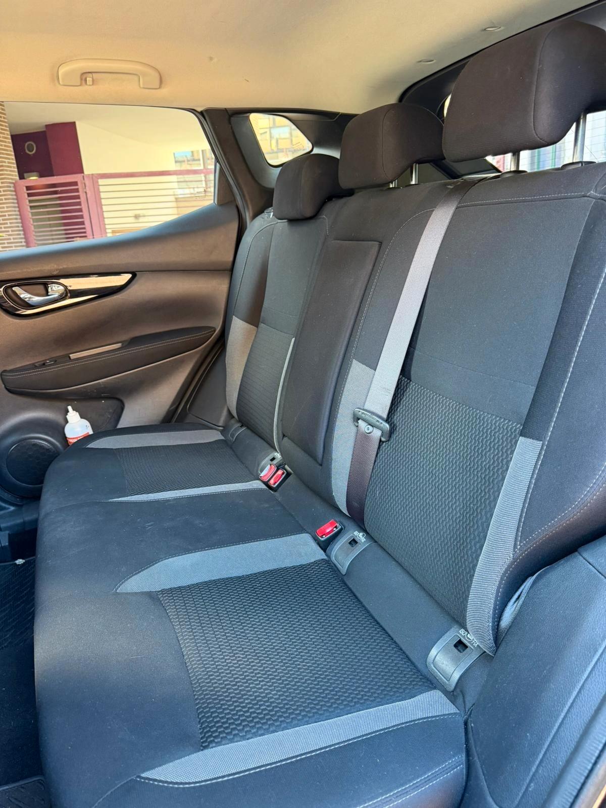 Nissan Qashqai 1.5 dCi Visia