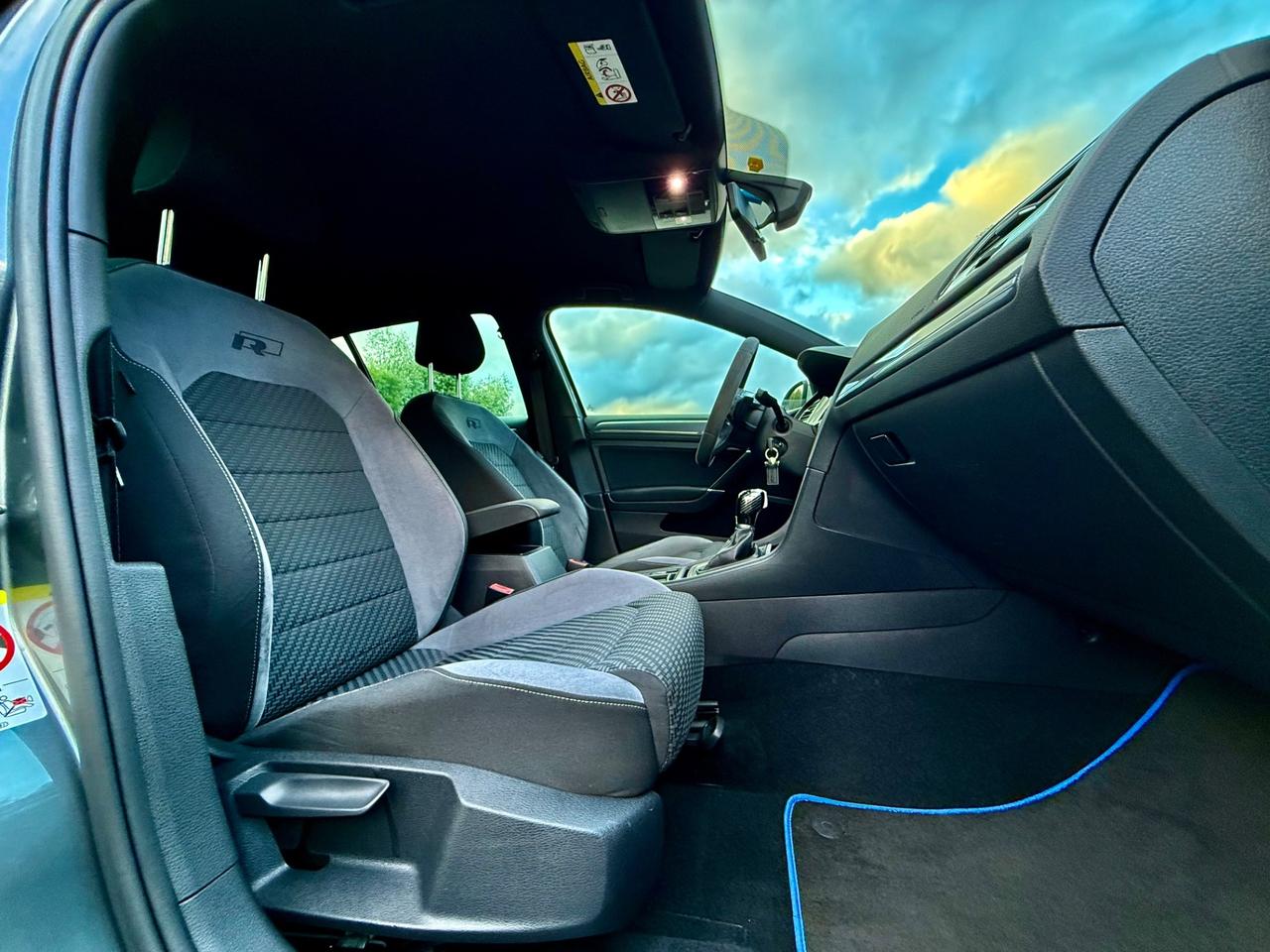 VOLKSWAGEN GOLF 1.6 TDI 115 CV DSG SPORT R LINE