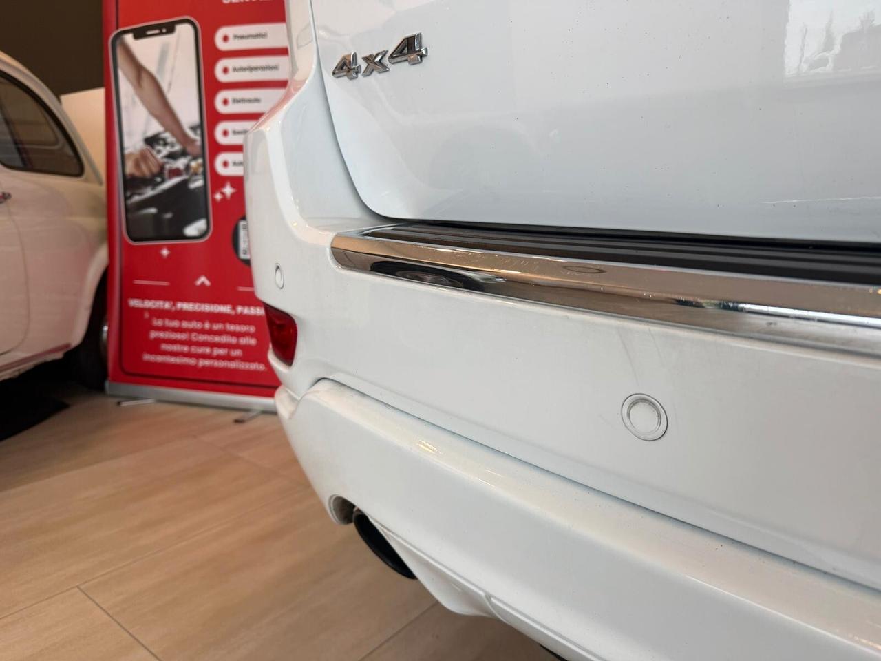 Jeep Grand Cherokee 3.0 V6 CRD 250 CV Multijet II Overland