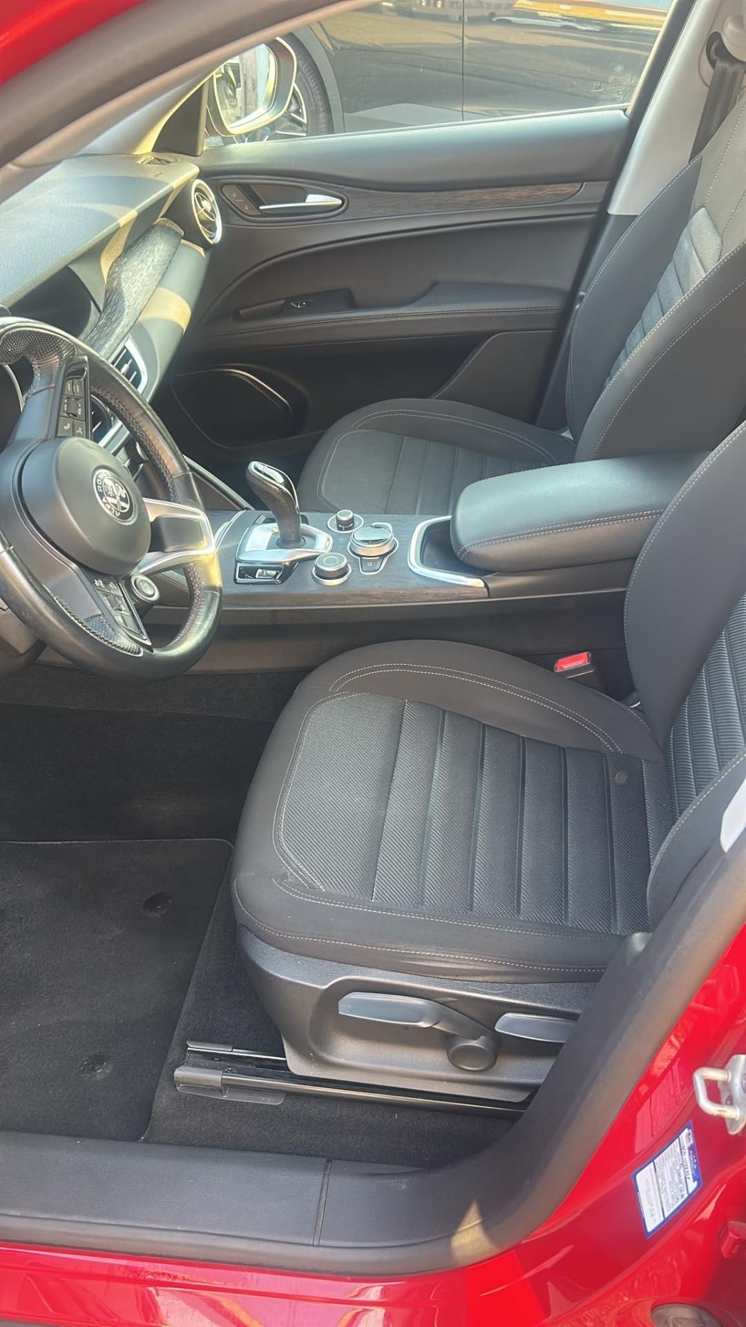Alfa Romeo Stelvio 2.2 Turbodiesel 160 CV AT8 RWD Business