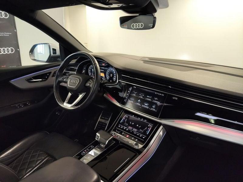 Audi Q8 Q8 55 TFSI e quattro tiptronic Sport