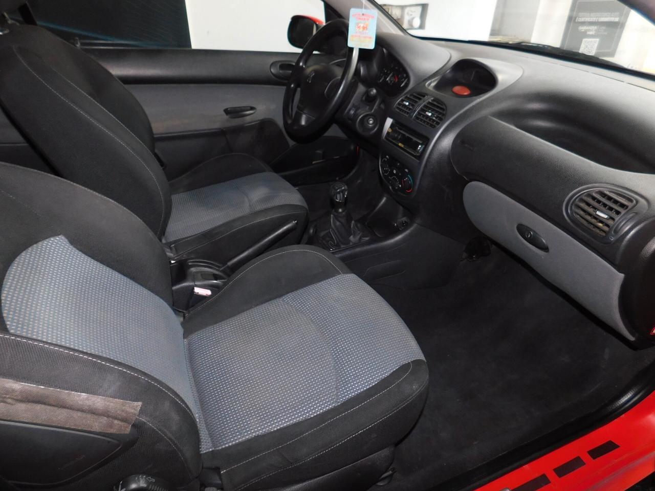 Peugeot 206 1.6 16V CC