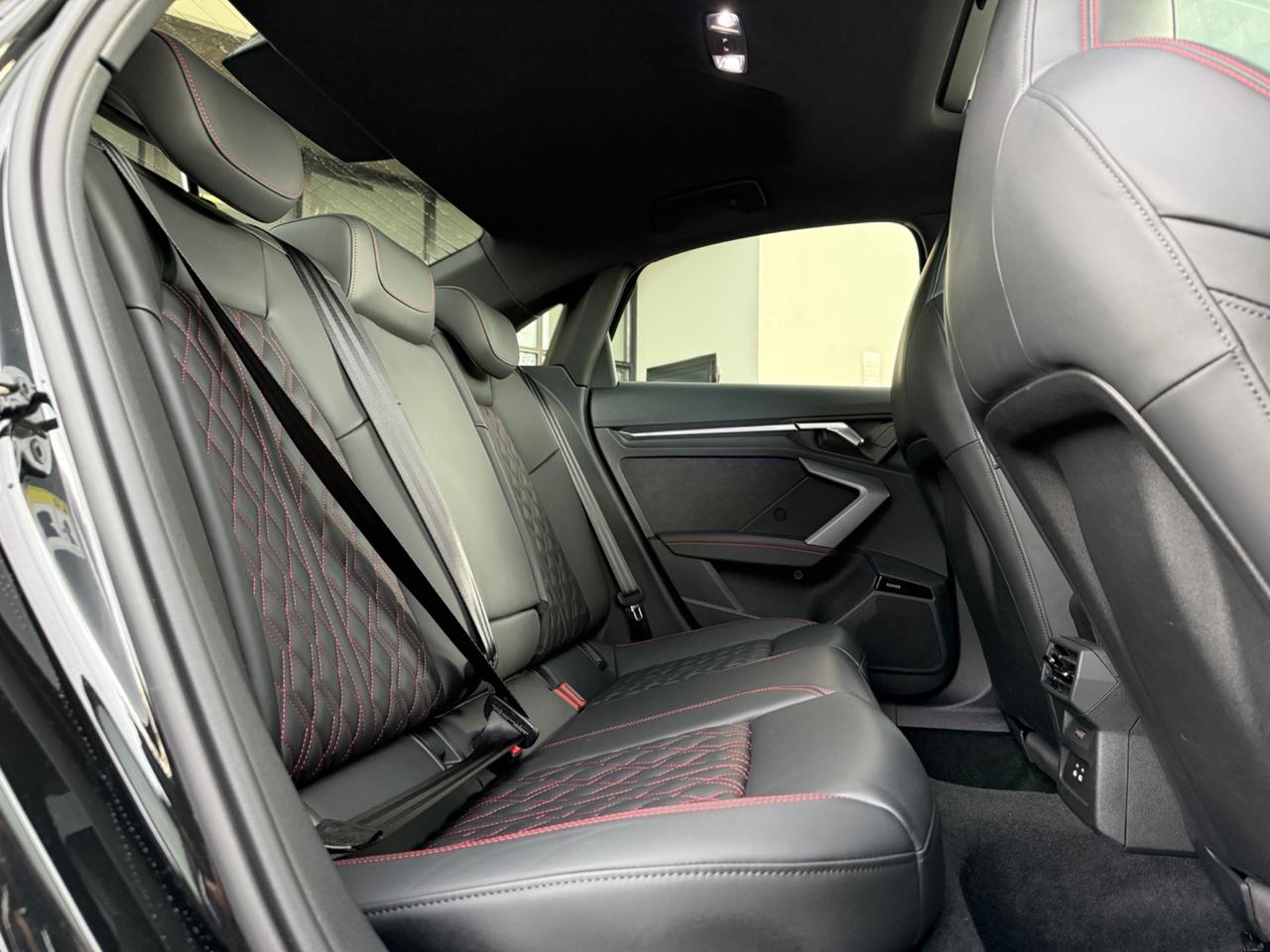 Audi A3 Sedan 35 TFSI S tronic S line edition|FULL OPTIONAL