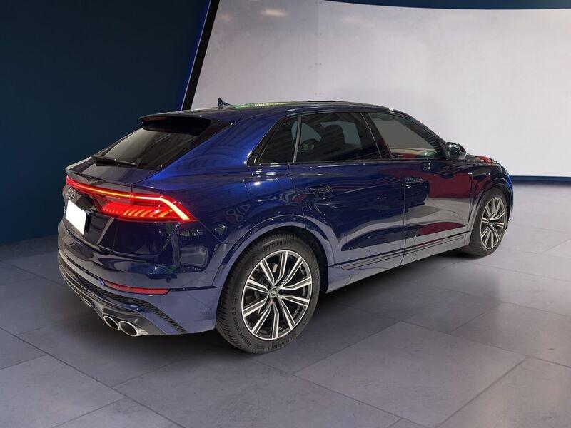 Audi Q8 I 2018 S 4.0 tfsi quattro tiptronic