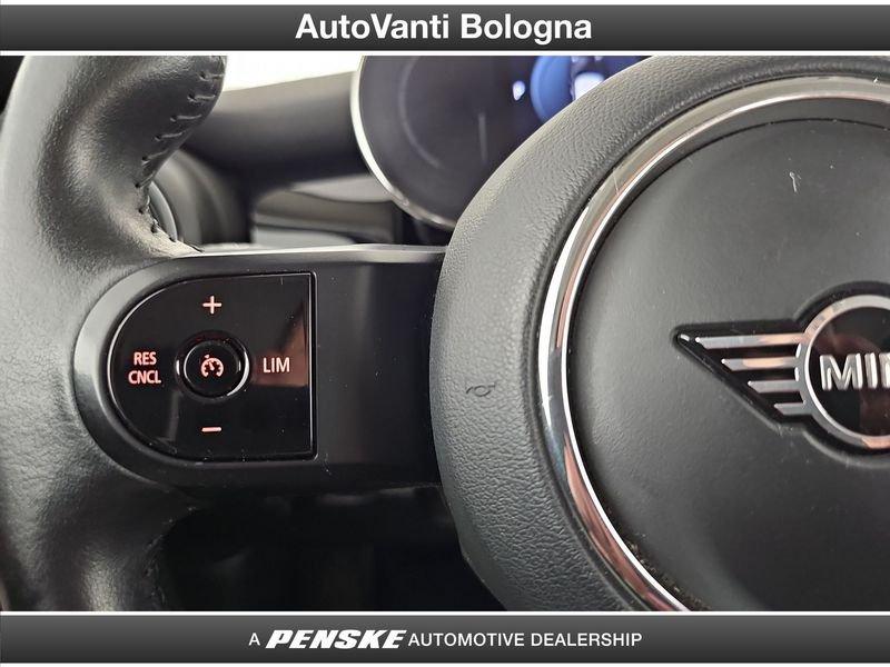 MINI Mini 5 porte Mini 5p 1.5 Cooper Essential auto