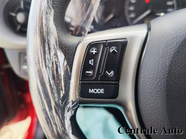 TOYOTA Yaris 1.5 Hybrid 5 porte Cool