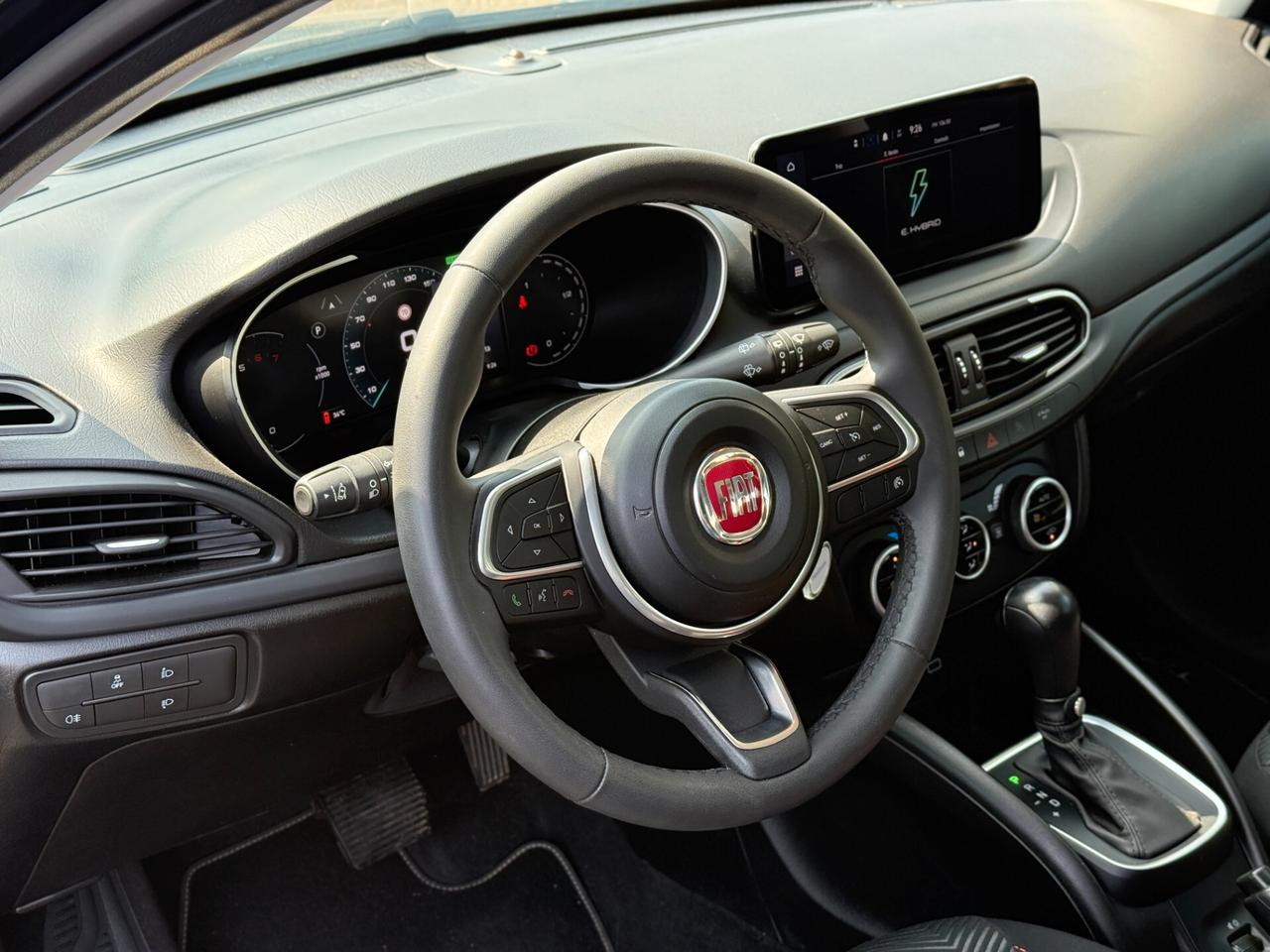 Fiat Tipo 1.5 Hybrid DCT 5 porte Cross Garmin