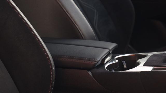 DS AUTOMOBILES DS 7 Crossback ds7 BlueHDi 130 aut. Performance Line