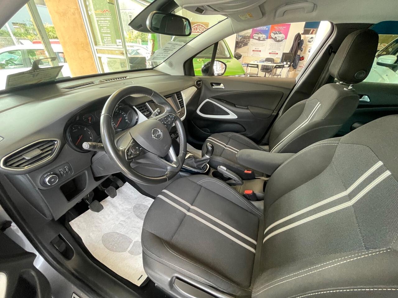 Opel Crossland 1.2 12V Blitz Edition