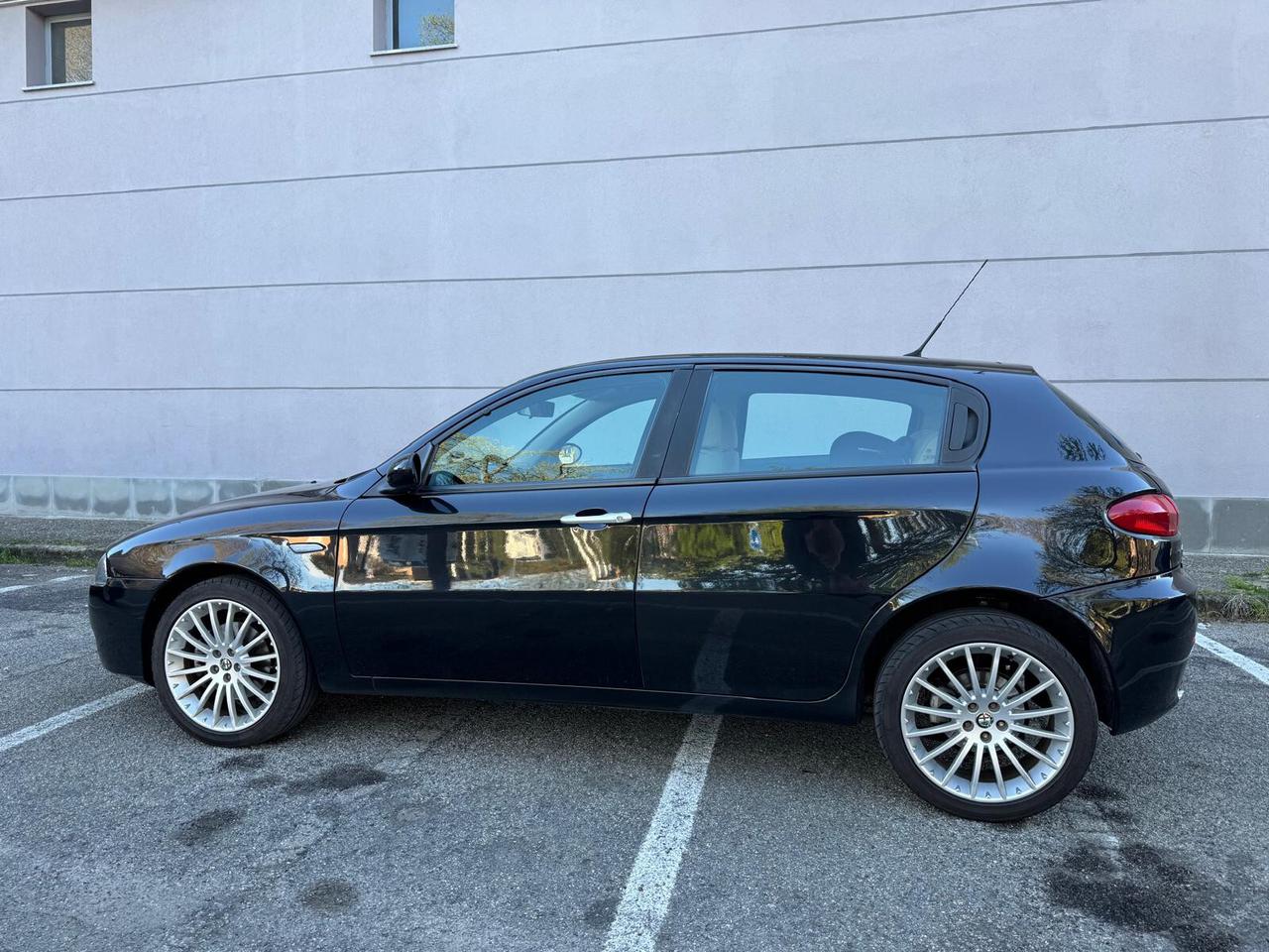 Alfa Romeo 147 1.6 16V TS 5 porte UNICO PROPRIETARIO