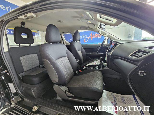 MITSUBISHI L200 2.3 D Club Cab 4x4 Super Select Intense +IVA