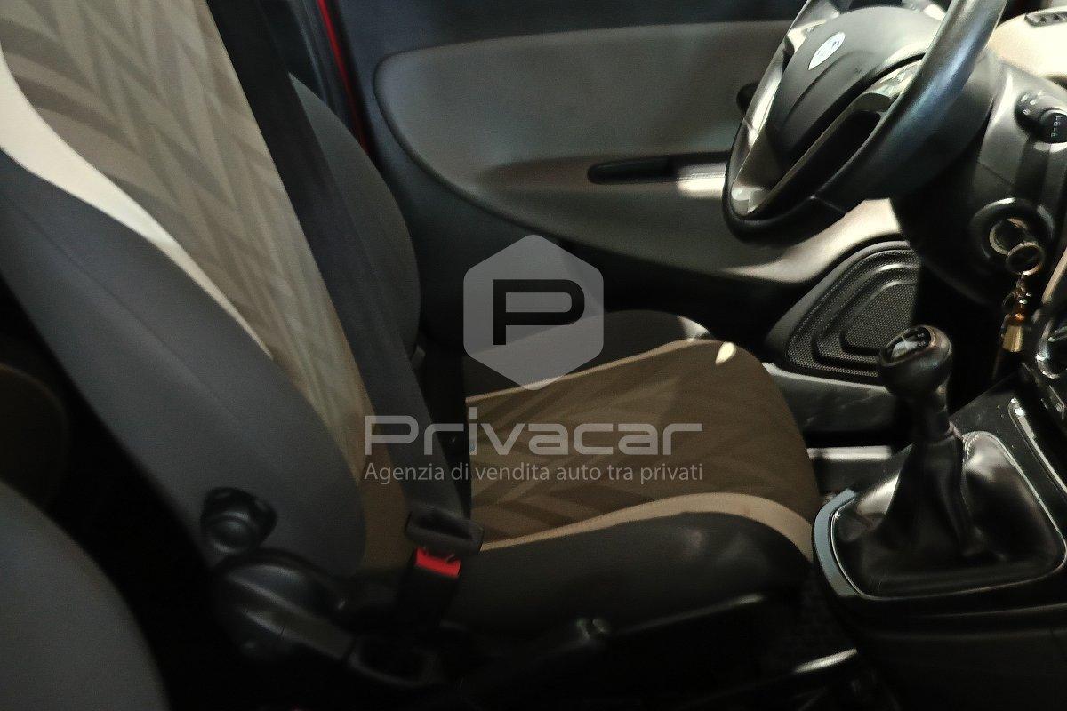 LANCIA Ypsilon 1.3 MJT 16V 95 CV 5 porte S&S Silver