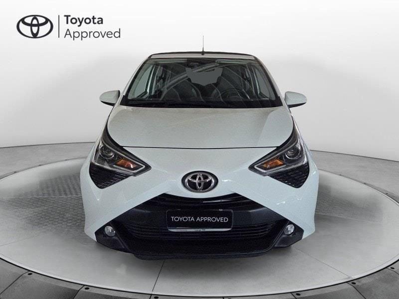 Toyota Aygo 2ª serie Connect 1.0 VVT-i 72 CV 5 porte x-wave MMT