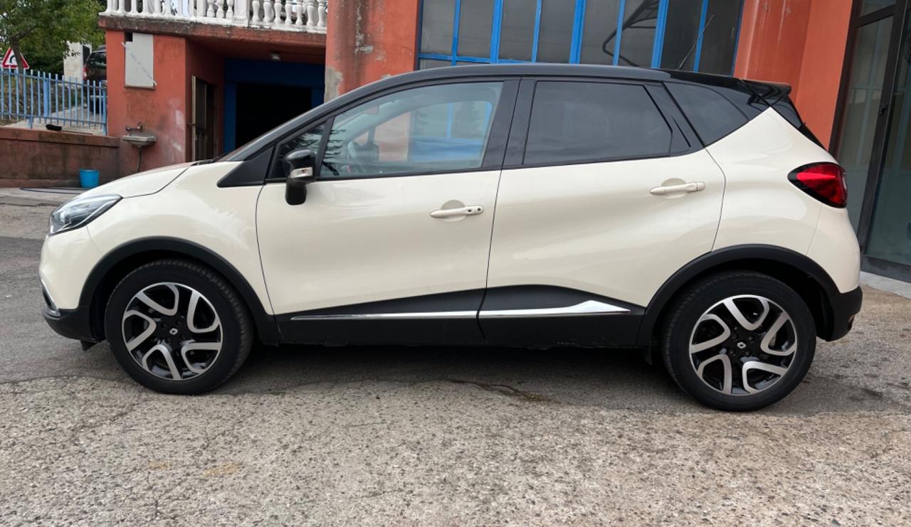 Renault Captur dCi90CV Intens-Pelle-GripControl