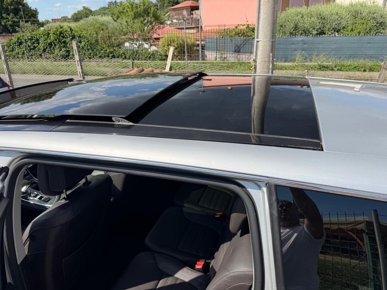 Renault Espace dCi 160CV EDC Energy Initiale Paris 4Control