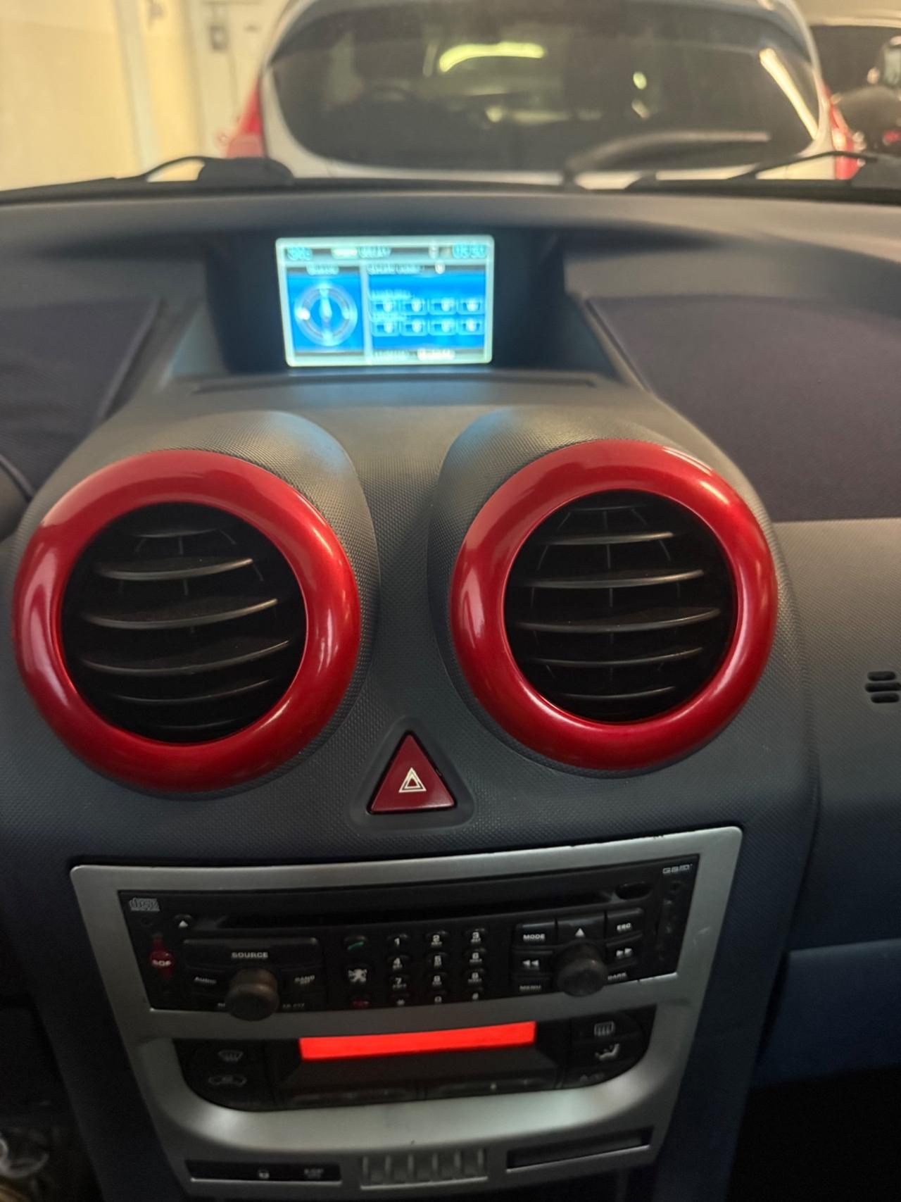Peugeot 1007 1.6 Sporty 2Tronic