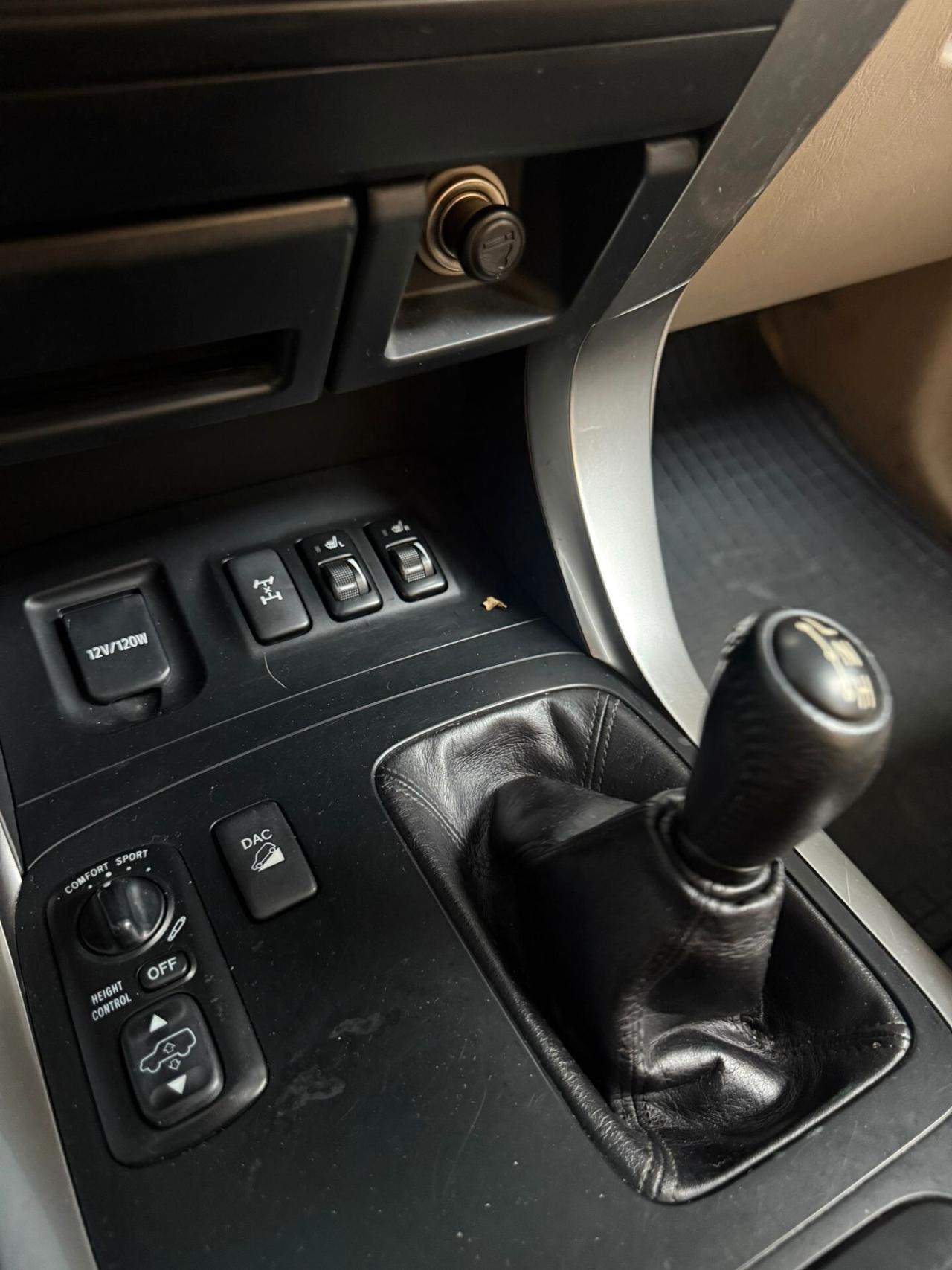 TOYOTA LAND CRUISER GANCIO TRAINO 8POSTI 4X4