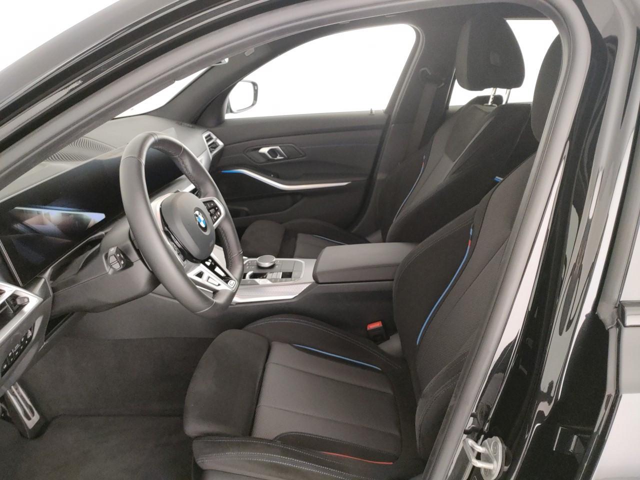 BMW 320d Touring mhev 48V MSport auto