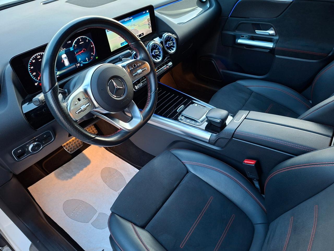 Mercedes GLA 180d Premium *TAGLIANDI MERCEDES*