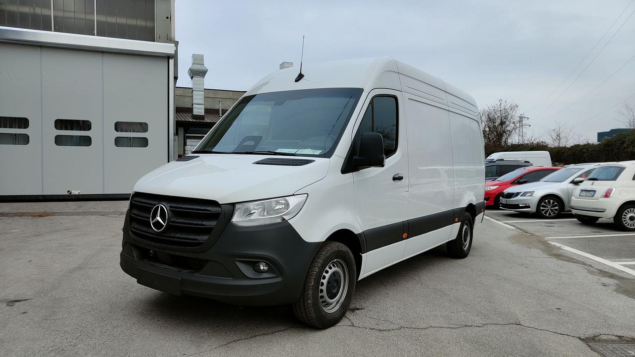 Mercedes-Benz Sprinter Furgone 319CDI 37/35 PRO