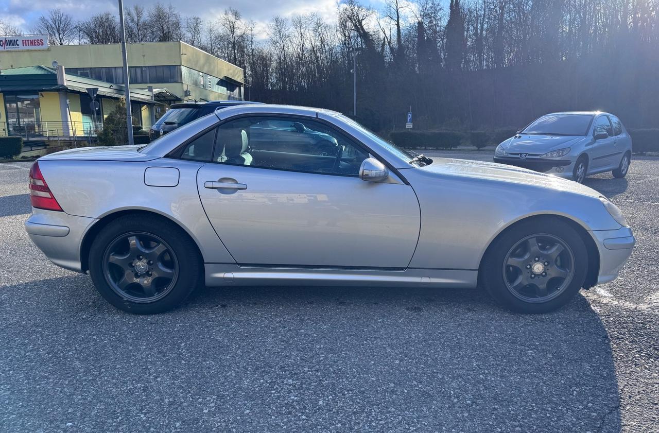 MERCEDES SLK 200 KOMPRESSOR EVO R170 pari al nuovo
