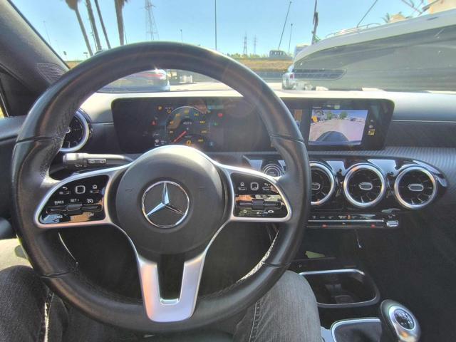 MERCEDES-BENZ A 180 d Sport
