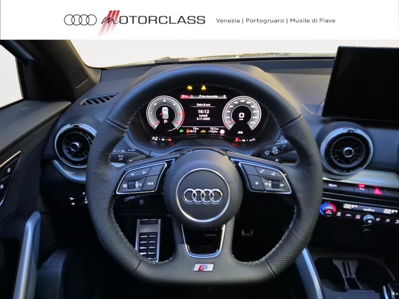 Audi Q2 35 2.0 tdi identity black s tronic