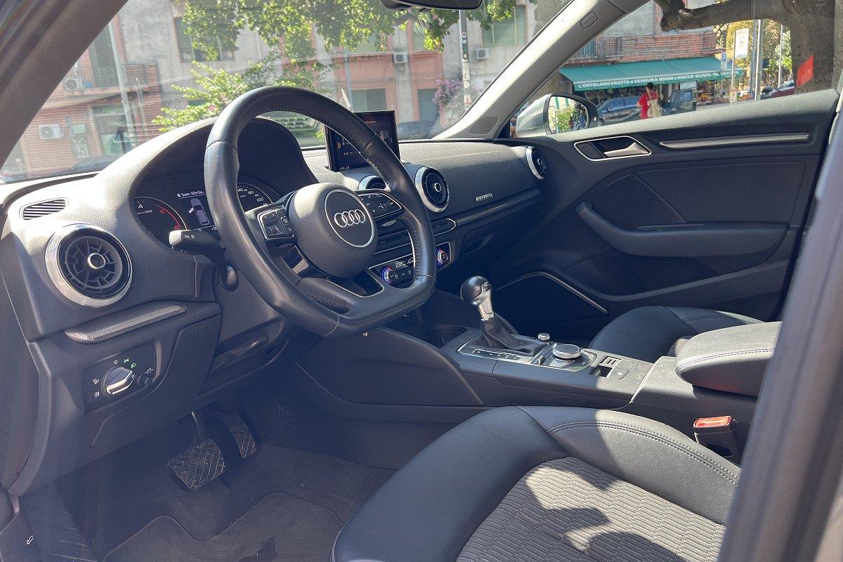 AUDI A3 SPB 40 TDI quattro S tronic Sport