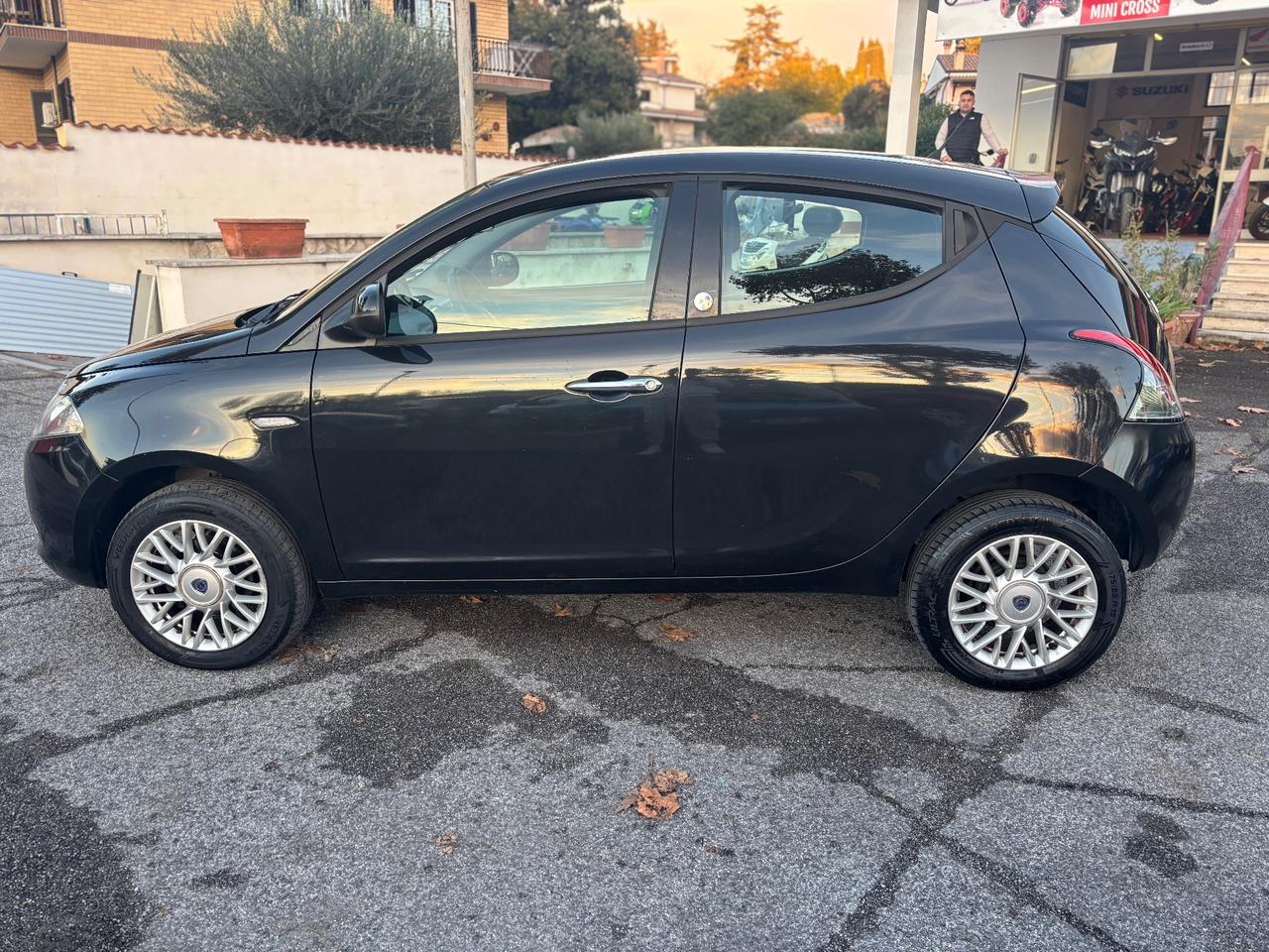 Lancia Ypsilon PROMO