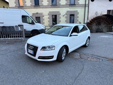 Audi A3 SPB 1.6 TDI 105 CV CR Ambiente