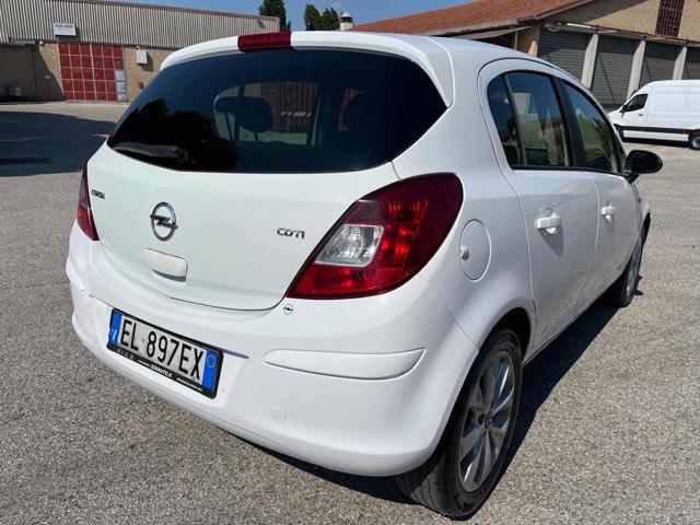 OPEL Corsa 1.3 CDTI 95CV Motore batte neopatentati