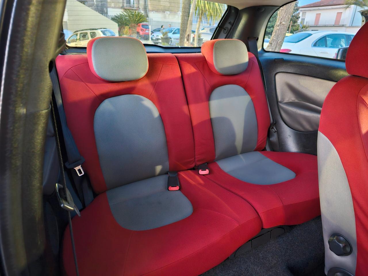 Lancia Ypsilon 1.3 Mjet cambio automatico