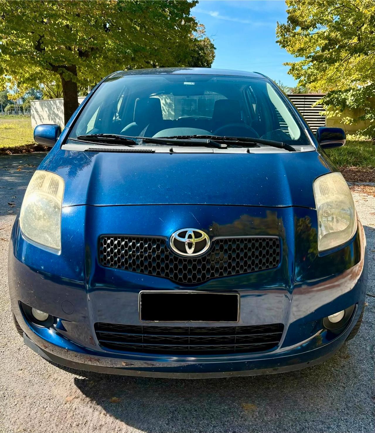 Toyota Yaris 1.4 D-4D 5 porte Navi
